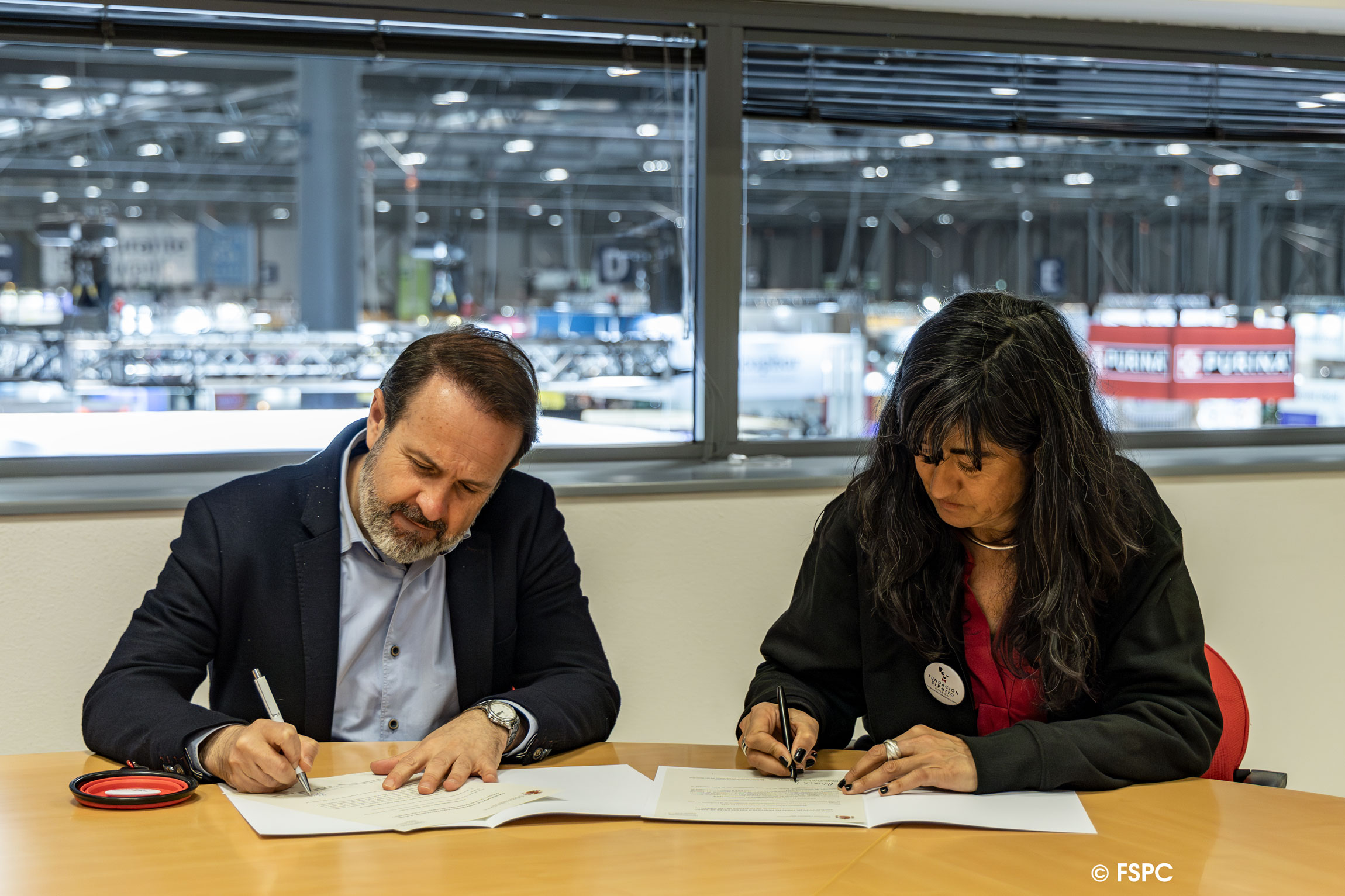La presidenta de FSPC firma la adhesión de la Fundación a PATRAC
